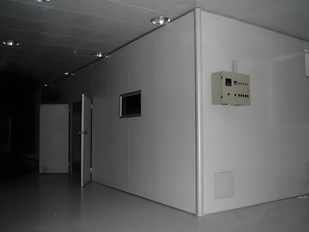 黃石地區大型步入式老化房_